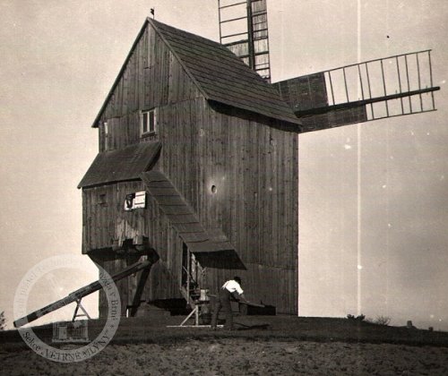 Větrný mlýn Borovnice