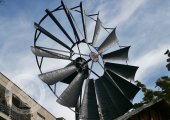 větrná turbína na novém mlýnku