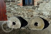 použité mlecí kameny, Doubek Jan, 3 2017